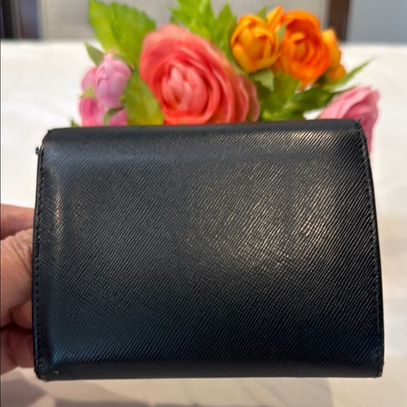 Prada Black Wallet - Picture 2 of 13
